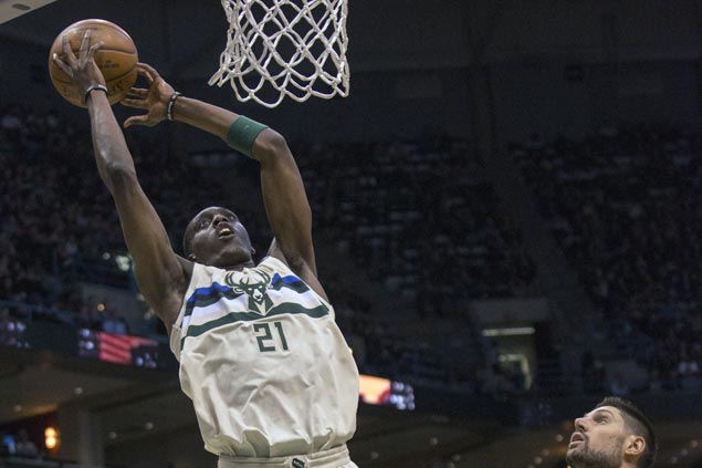 Bucks rip Magic for second straight win without Giannis, move past Heat for sixth spot in East