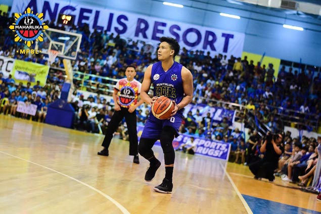 Former UP Maroon Dave Moralde says fan support in MPBL is unlike any other