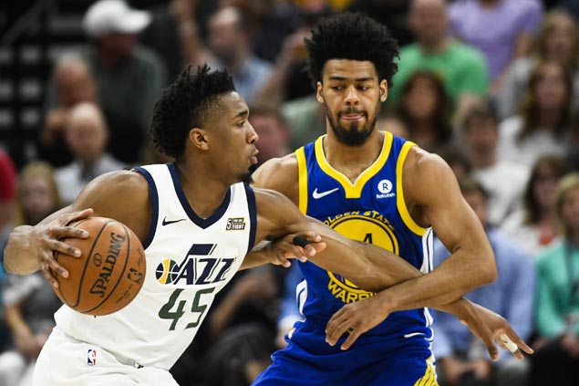 Donovan Mitchell sets rookie season record for 3-pointers as Jazz rip Warriors to boost bid for No. 3 spot