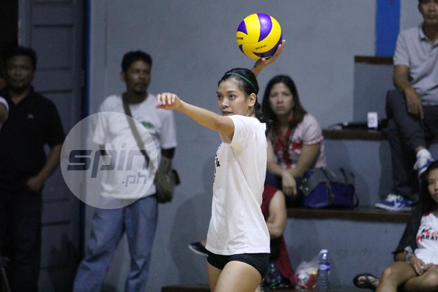 Alyssa Valdez says she'll never grow tired of flying the flag for Team Philippines