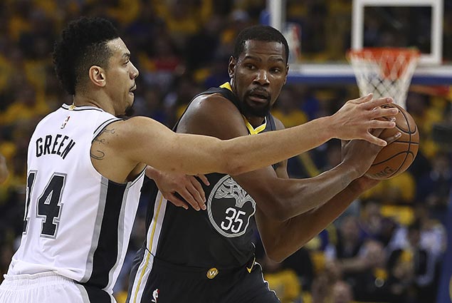 Durant, Thompson spark second half surge as Warriors take 2-0 series lead over Spurs