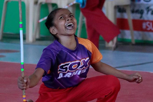 Tacurong golden girl Princes Sheryl Valdez sweeps five arnis events at Palaro