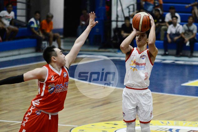 Marinero laments 'abrupt' UST decision to pull Renzo Subido out of D-League team