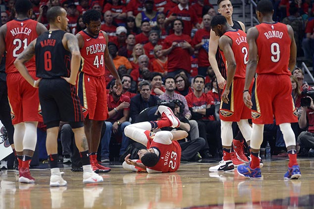 Davis shrugs off hard fall in romp over Blazers as Pelicans move on verge of first-round sweep