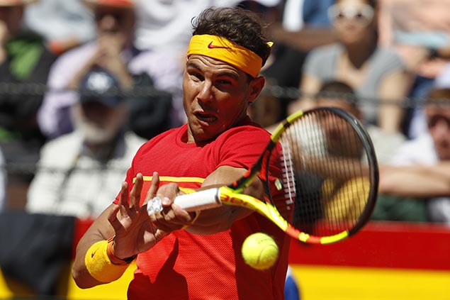 Nadal cruises to quarterfinals, Thiem boots out struggling Djokovic at Monte Carlo