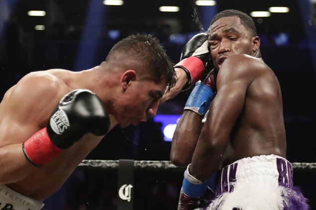 Adrien Broner, Jessie Vargas fight to majority draw in welterweight bout