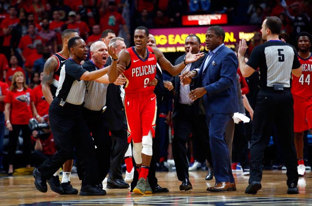 Rondo far from satisfied after Pelicans sweep: 'I came here to win a championship'