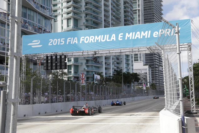 Formula One working out details for street race in downtown Miami starting in 2019