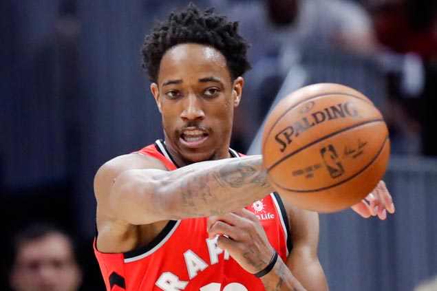 As LeBron steps up pursuit of greatness, Raptors coach bails out on DeRozan