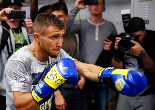 Vasyl Lomachenko expects tough Jorge Linares to bring out the best in him