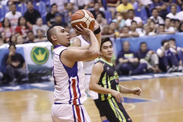 Magnolia holds off GlobalPort in Pampanga to register in win column
