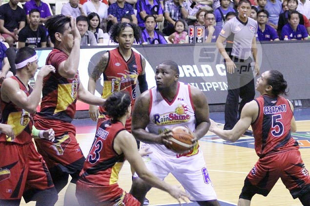 Revenge not a factor as Johnson gets better of fellow ABL veteran Standhardinger in rematch