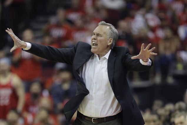 Mike D’Antoni on tough opening loss: ‘Too many times where we had mental lapses’