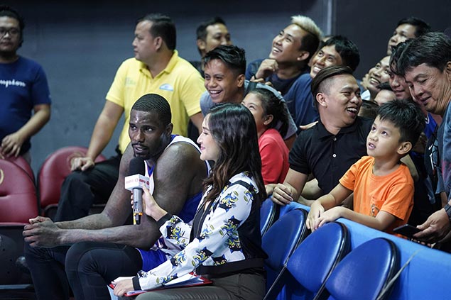Vernon Macklin always open to return to PBA as well-loved import heads to China