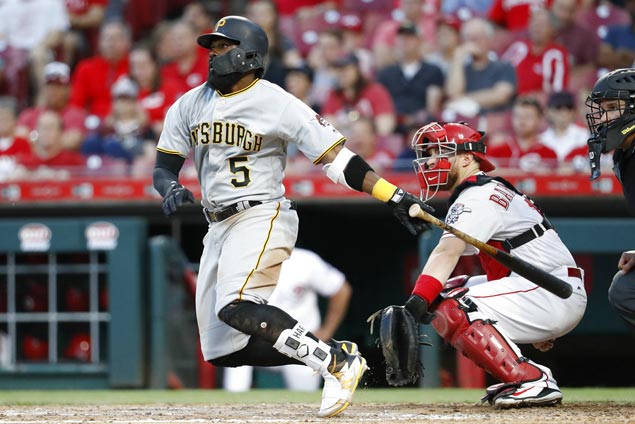 Josh Harrison 12th-inning triple powers Pirates past Reds