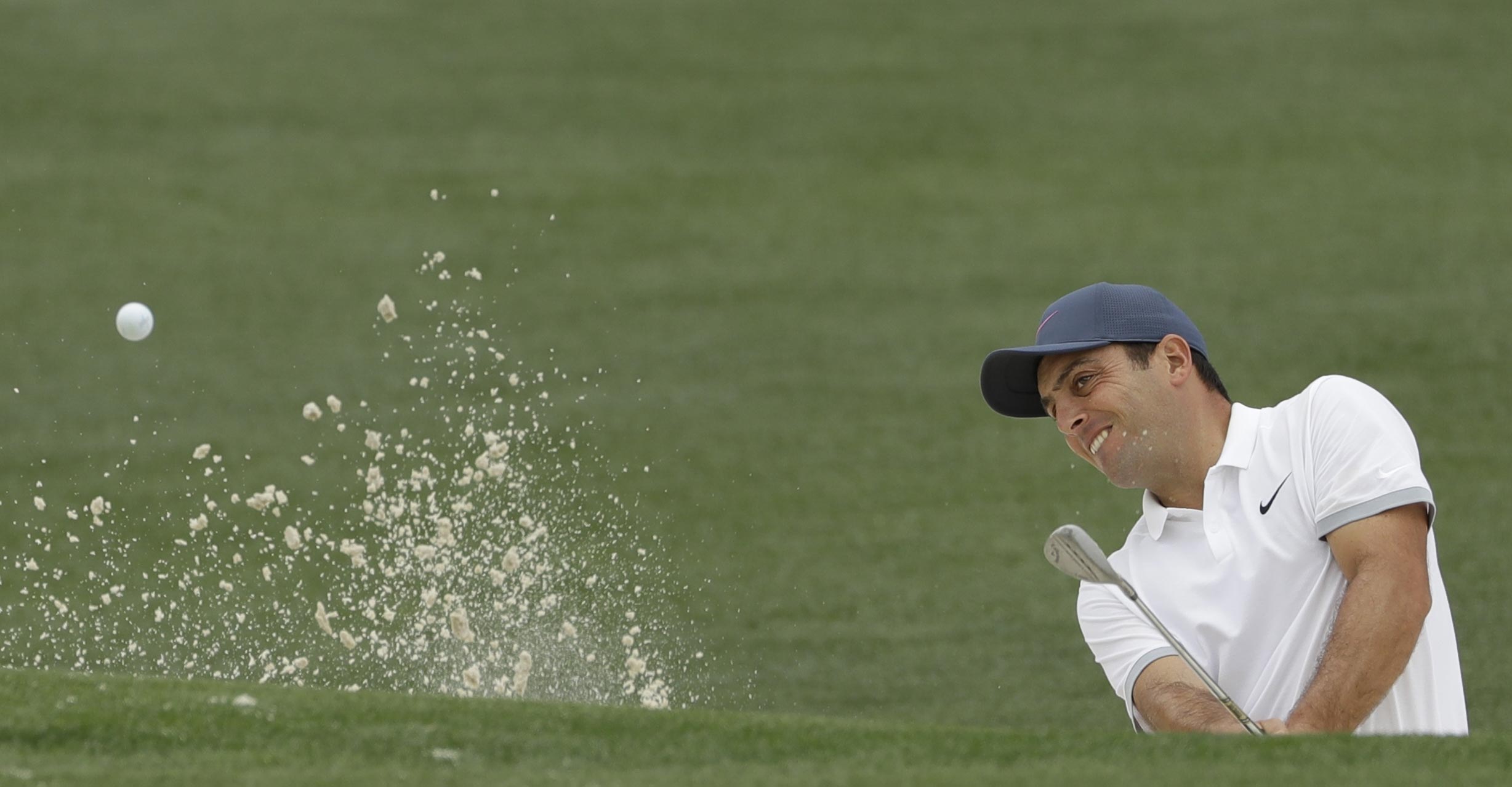 Francesco Molinari goes bogey-free in tough conditions at Wentworth for share of lead with Rory McIlroy