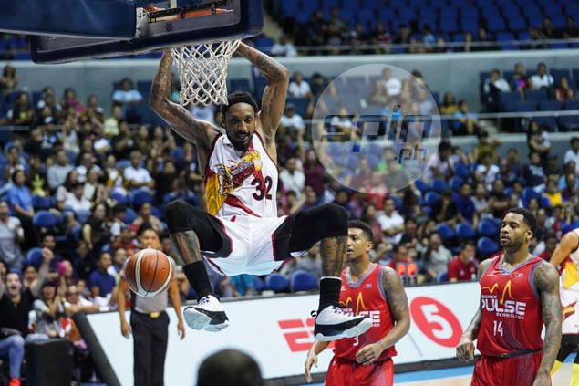 Balkman double-double helps SMB end three-game slump at expense of Phoenix