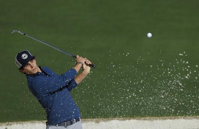 Chilean teen pro shares lead at Memorial as Jason Day stands three strokes off