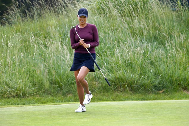 Eagle-aided 63 propels Annie Park to top in NJ for first LPGA title