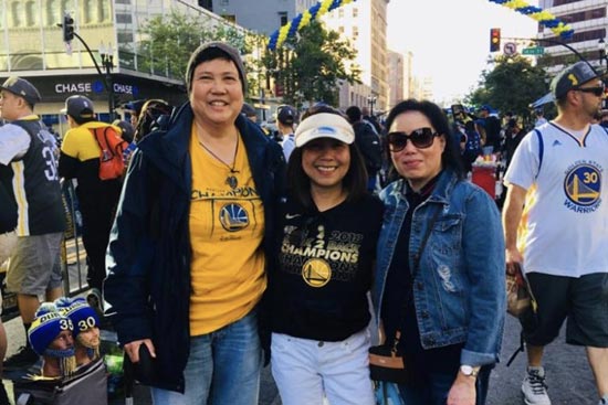 Big Filipino community comes out in full force to join Warriors' victory celebration