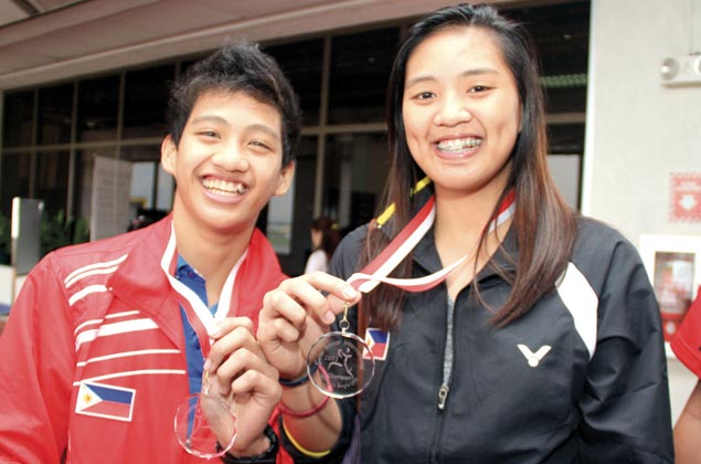 Alcala siblings stamp class in Swiss tilt