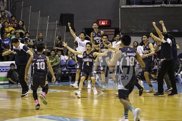 Papi Sarr caps Adamson Falcons comeback from 16 points down to beat La Salle Green Archers