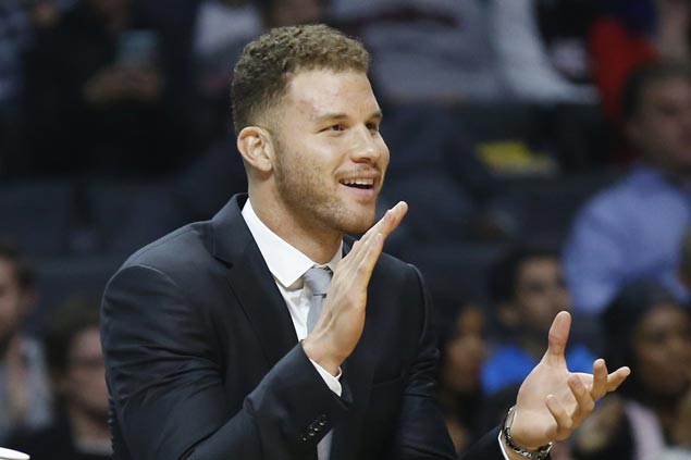 Blake Griffin tweets apology after punching staff member and suffering hand injury