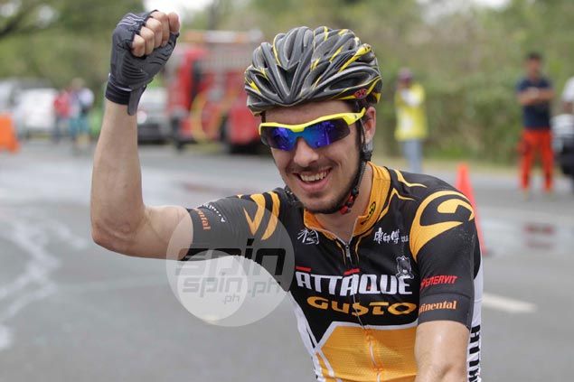 Eric Sheppard outsprints Mark Galedo to take Stage One honors in 2015 Le Tour de Filipinas