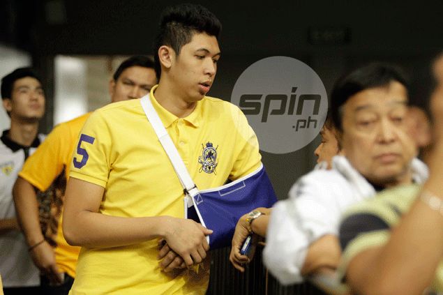Like Douglas McArthur, Kevin Ferrer vows to return and help UST's late season charge