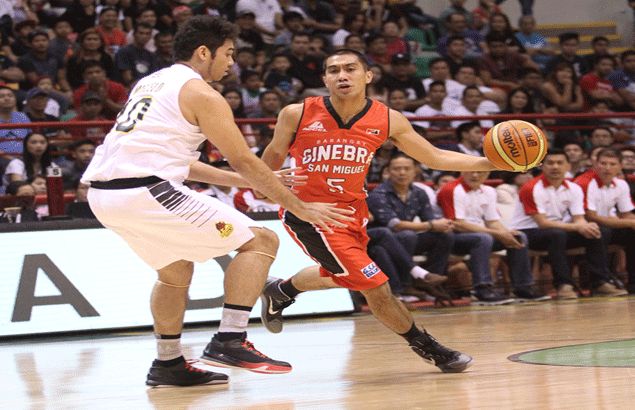 'Diskarte niya yun,' says Ato Agustin on LA Tenorio's hesitation to take a wide-open shot late in Ginebra loss to Barako