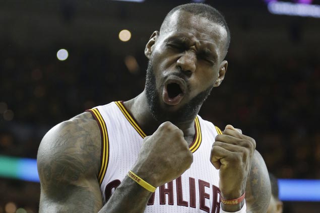 LeBron James agrees with landmark three-year, $100M deal to stay in Cleveland