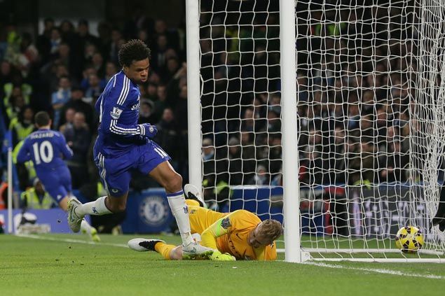 Chelsea settles for draw with Man City to protect lead in Premier League