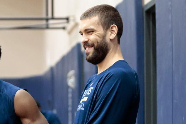 Marc Gasol cleared to play in time for Grizzlies camp after completing rehab on broken foot