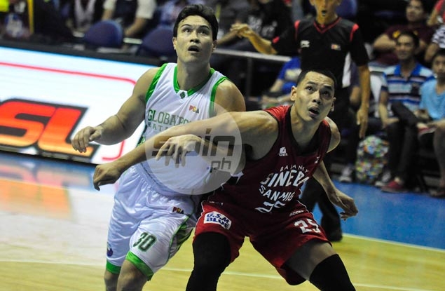 Alaska bolsters frontline by acquiring Eric Menk from GlobalPort in exchange for two PBA second-round picks