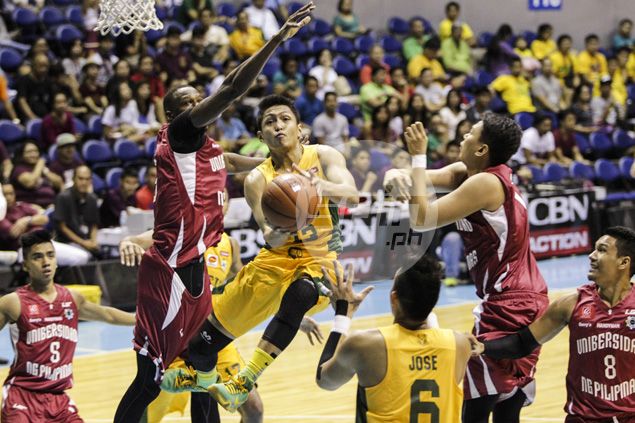Rampaging FEU Tamaraws dispatch UP Maroons for seventh UAAP win in a row