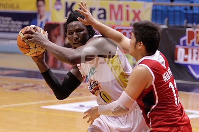 Hapee squeaks past MP Hotel to gain twice-to-beat advantage in D-League quarterfinals