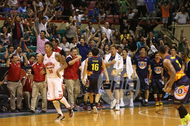 Jeff Chan hits dagger of a basket as Rain or Shine denies Ginebra in Game One