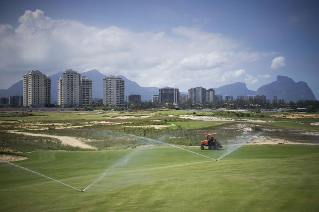 Judge freezes Rio mayor's assets as controversy over Olympic golf course continues