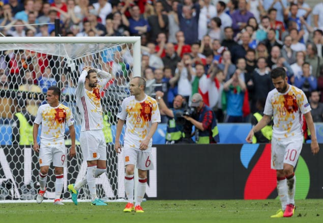 Latest failure highlights Spain’s need to revamp successful but aging squad