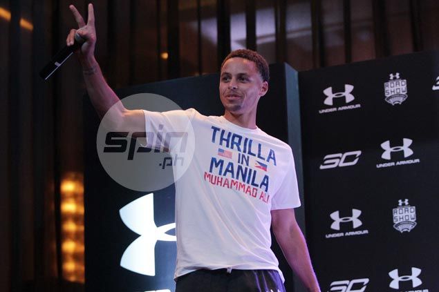 Davidson to retire Steph Curry's No. 30 jersey only after NBA superstar gets diploma