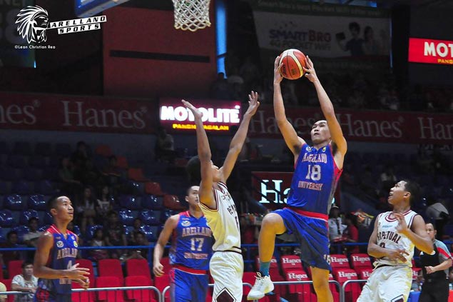 Thanks to the late Gilbert Bulawan, Arellano gets hands on promising big man Fermin