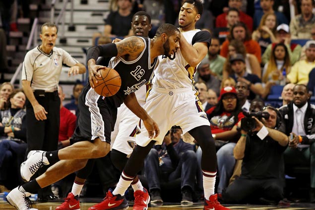 Aldridge, Leonard score 21 of Spurs' 26 fourth quarter points to put away pesky Pelicans