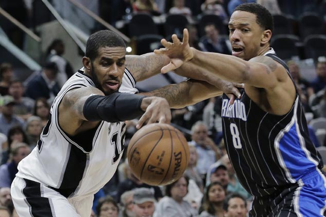LaMarcus Aldridge, San Antonio pummel Orlando as Spurs extend unbeaten home streak to 26