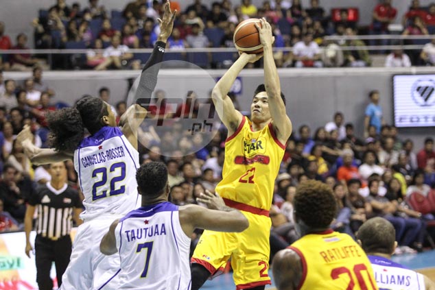 Allein Maliksi's 29 points, six treys pump life back into Star in win over Tropang TNT