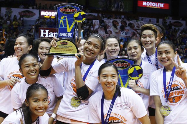 Gorayeb on Valdez: 'She doesn’t discuss fees, even if she’s only player who can fill a venue'