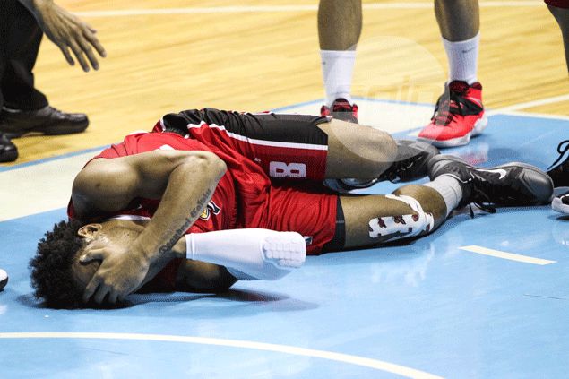 Calvin Abueva quick to shrug off elbow from Ryan Arana: 'Di maiiwasan 'yung pisikalan'