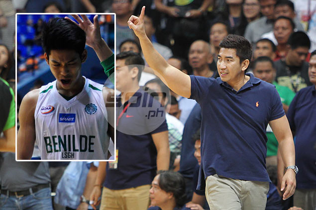 Aldin Ayo likes what he sees as high-school star Ricci Rivero practices with Green Archers