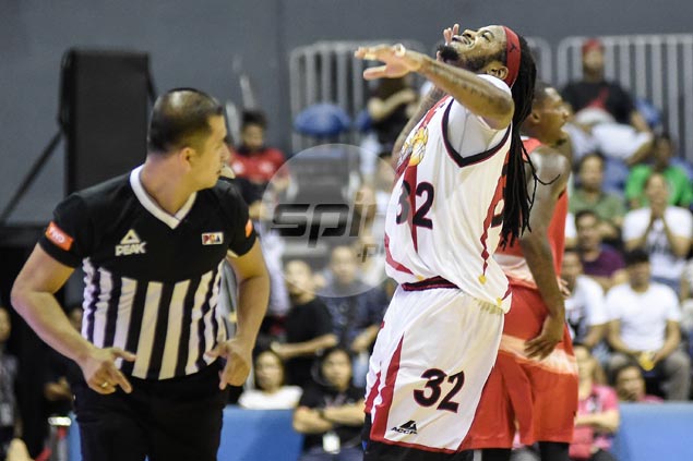 AZ Reid warns SMB won't go nowhere with an 'awful, unacceptable' defense