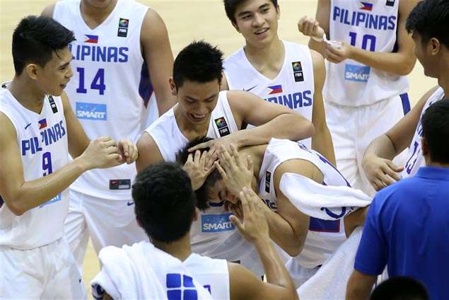 FEU juniors coach Mike Oliver set to take over Batang Gilas job from Jamike Jarin