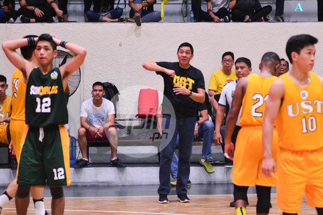 Better chemistry, lack of egos brighten chances of UST Tigers despite lack of stars